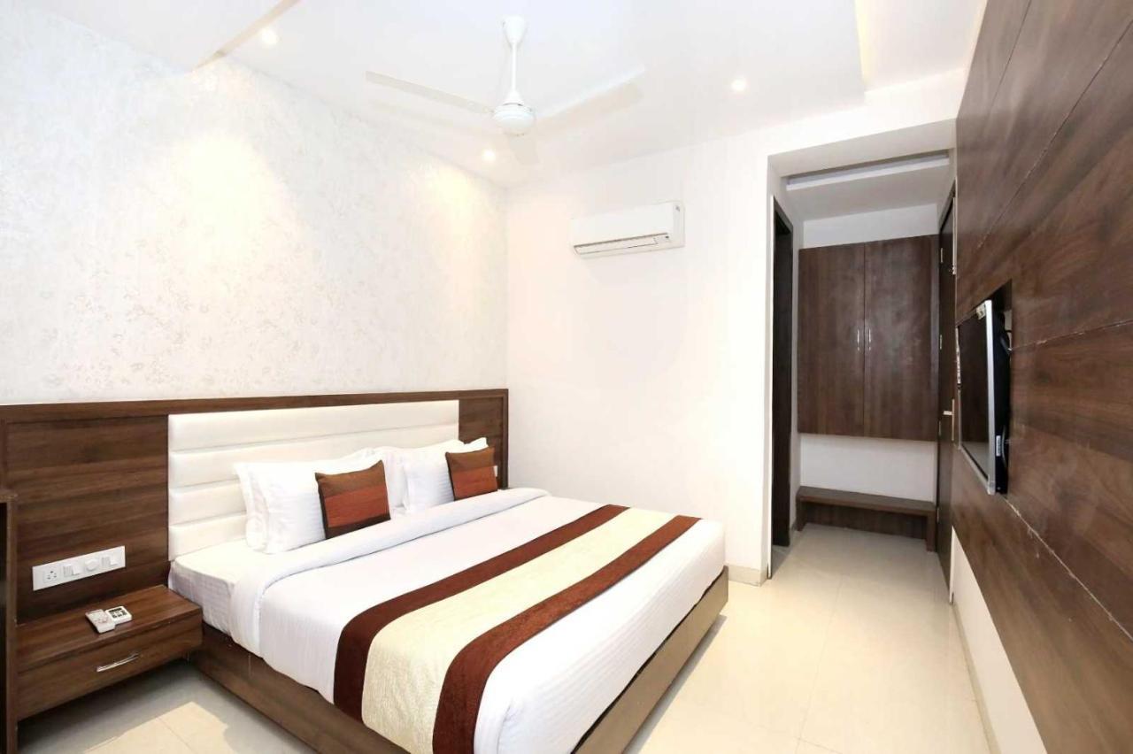 O Grand Star Amritsar
